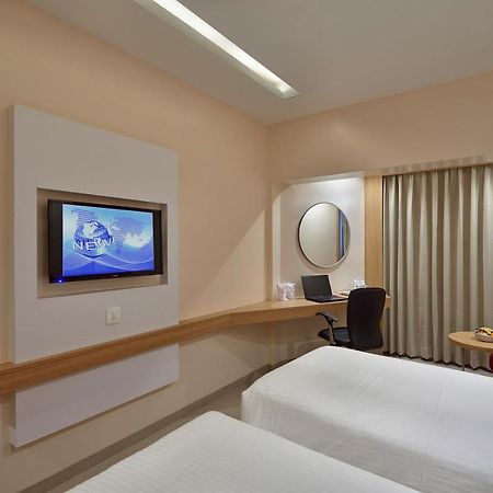 Ankleshwar The Eastern Hotel מראה חיצוני תמונה